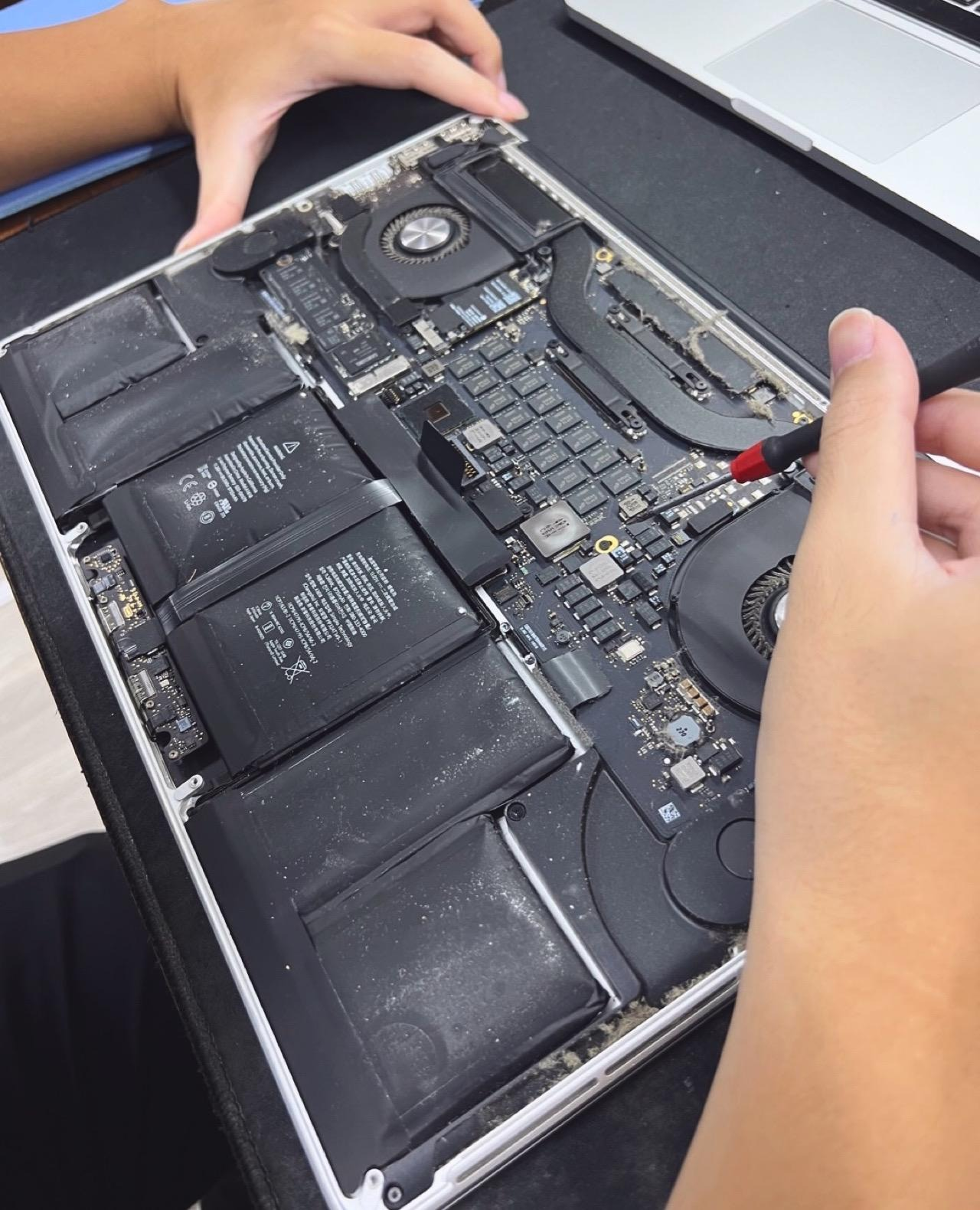 MacBook維修公司會更建議您以「MacBook修主機板」為優先選項。